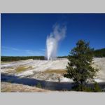 IMG_20160906_120152_Yellowstone_BeehiveGeyser.jpg